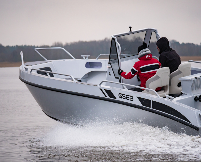 Gliseris GS63 aluminiumbåt, ren körglädje - Maz Marinservice Marinservice